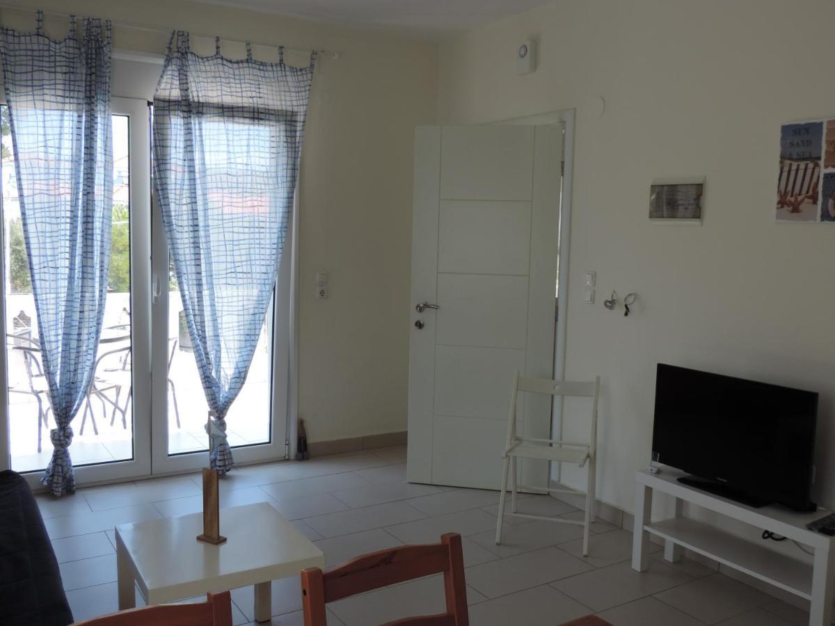 Fotis Apartments Skala Neon Kydonion Екстериор снимка
